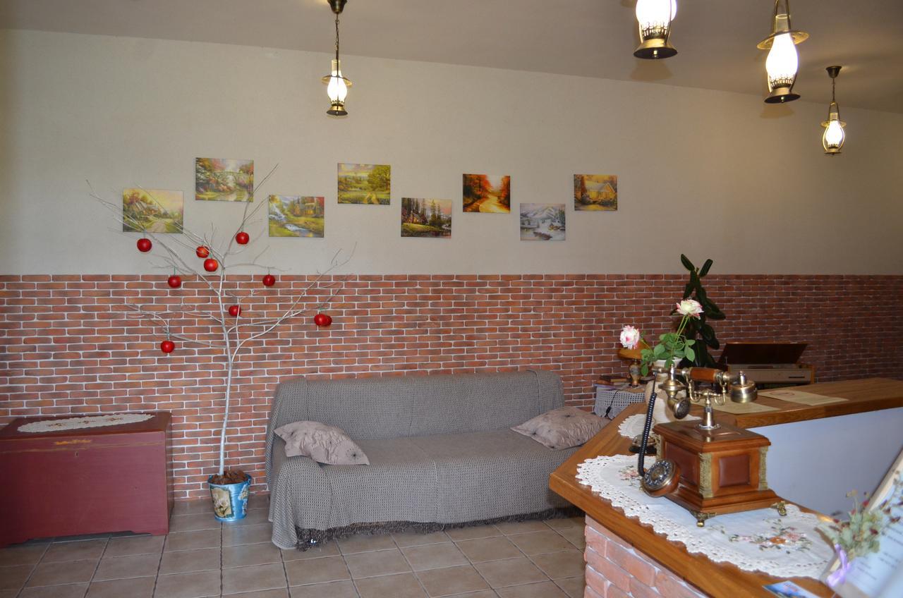 Motel Chalet Vita-Pochtovaya Экстерьер фото